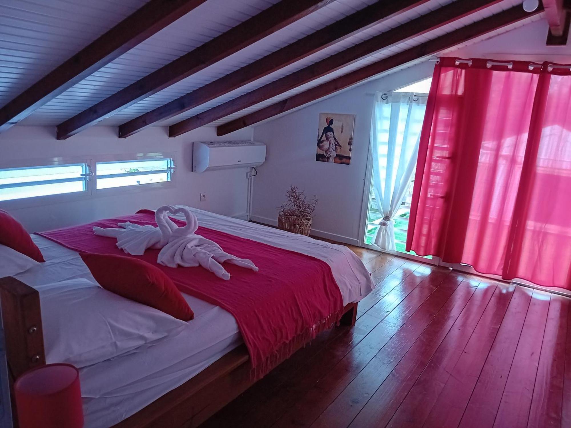 Les Hauts De Bornave デエエ エクステリア 写真